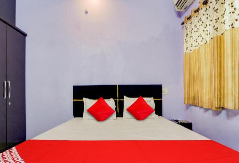 اتاق کلاسیک سه تخته, Oyo Flagship Hotel 69 Stays