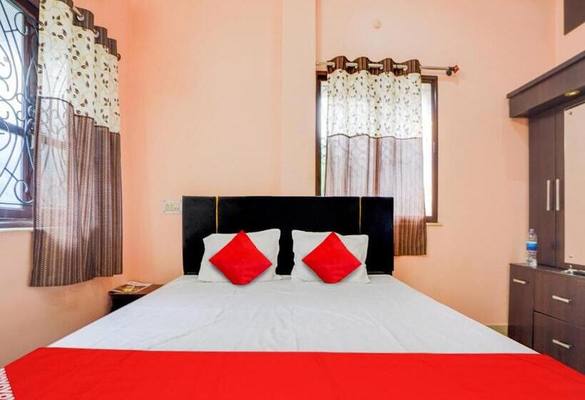 Quarto Triplo Clássico, Oyo Flagship Hotel 69 Stays