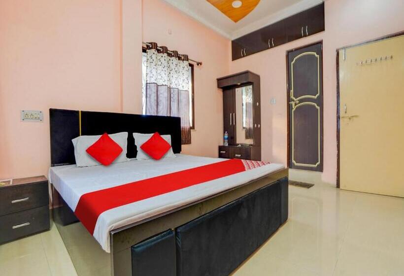Quarto Triplo Clássico, Oyo Flagship Hotel 69 Stays