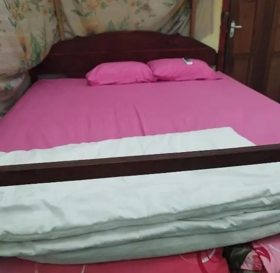 スタンダードルーム, Agus Family Homestay