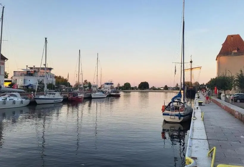 Talo 1 Makuuhuone, Haus Julia