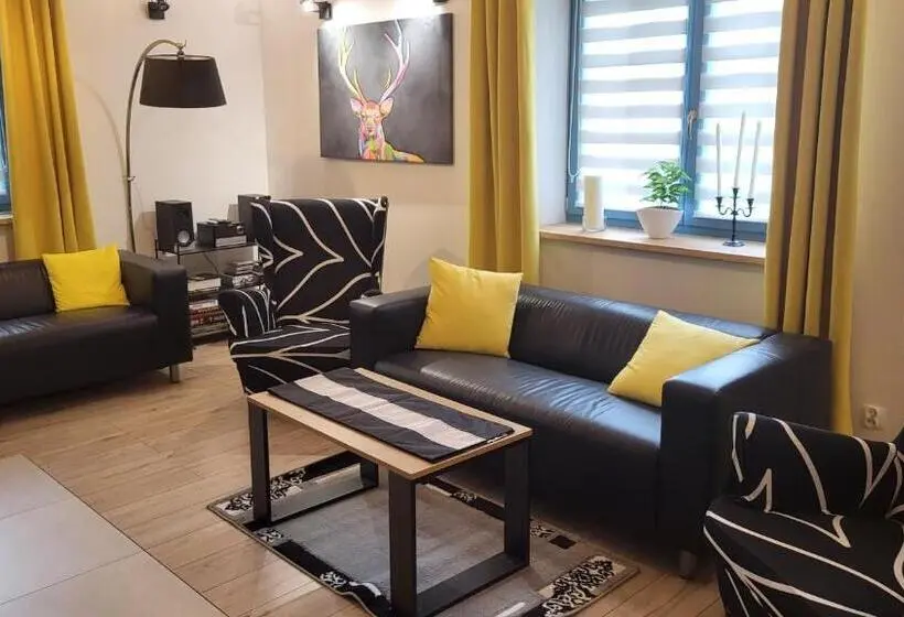 Talo 1 Makuuhuone, Haus Julia