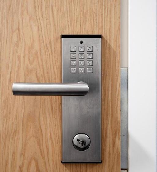 标准工作室, Serviced Apartments Länsiväylä By Uhanda