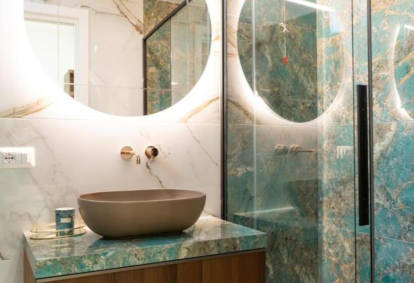 اتاق سوپریور, Aries Suite Pompei
