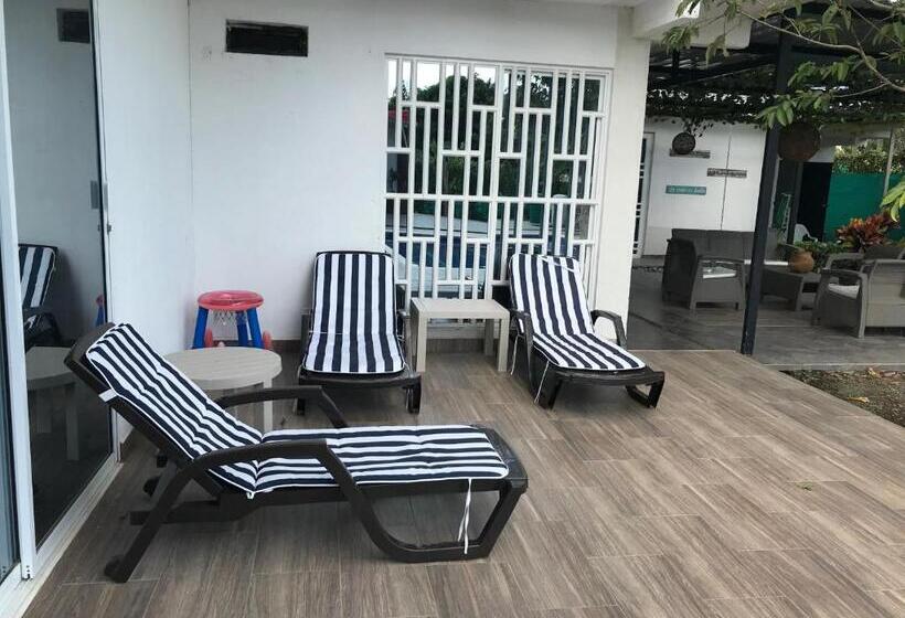 带大床的标准工作室, Casa Hotel El Encanto De Carmen