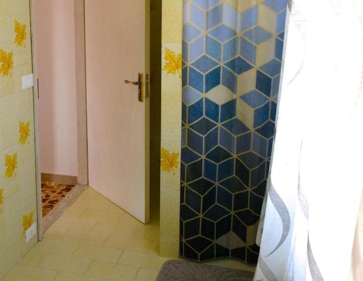 غرفة قياسية, La Dimora Dei Musicisti