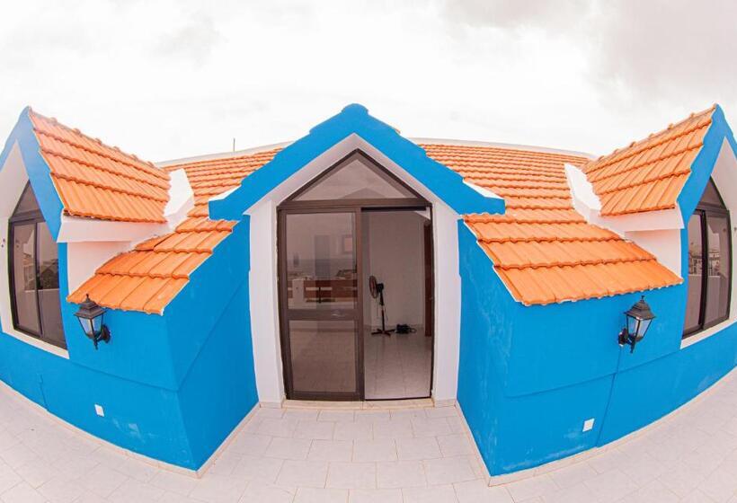 اتاق لوکس با بالکن و چشمانداز دریا, Villa Palmarina