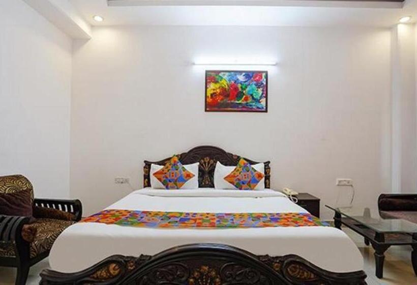 デラックスルーム, Admire Inn Noida Sector 50