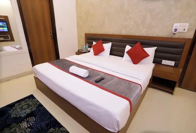 Deluxe-huone, Admire Inn Noida Sector 50