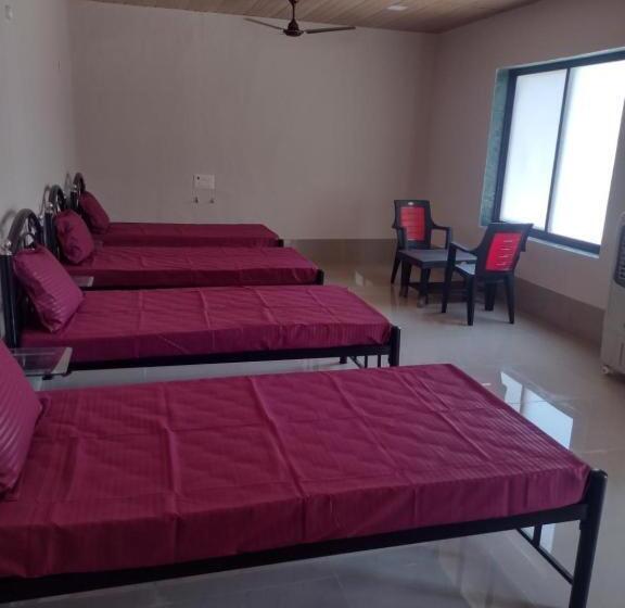 غرفة قياسية رباعية مطلة على الحديقة, Eden Agro Farm Stay