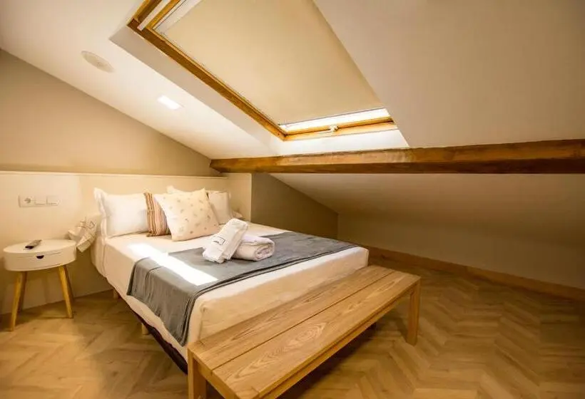 اتاق اکونومی یک تخته, Hostal Nomade Santiago