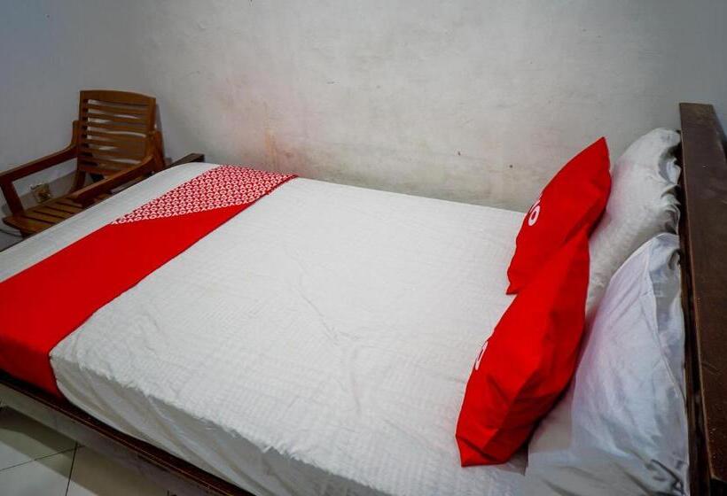 חדר אקונומי, Oyo 93069 Penginapan Sumber Rizki