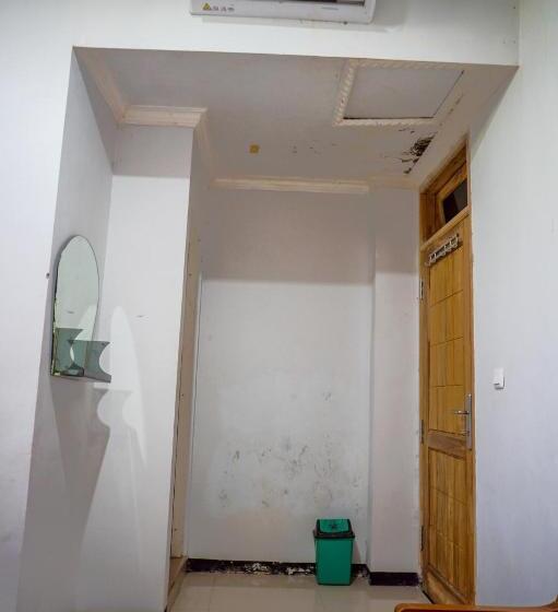 חדר סטנדרט, Oyo 93069 Penginapan Sumber Rizki