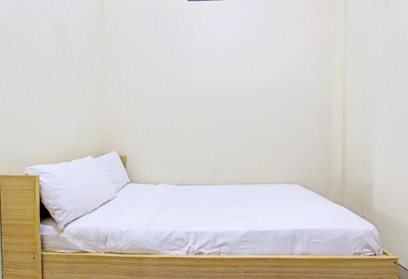 スタンダードルーム, Oyo Life 92663 Karmel 6