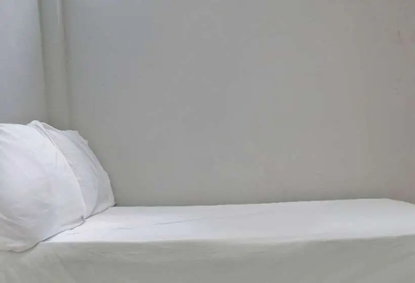 スタンダードルーム, Oyo Life 92919 Kost Wijaya Kusuma Lake Syariah