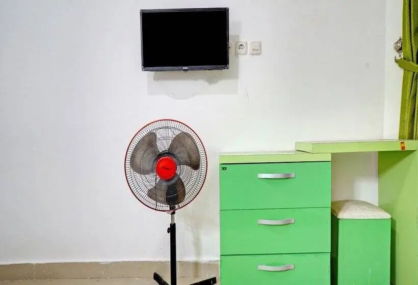 スタンダードルーム, Oyo Life 92919 Kost Wijaya Kusuma Lake Syariah