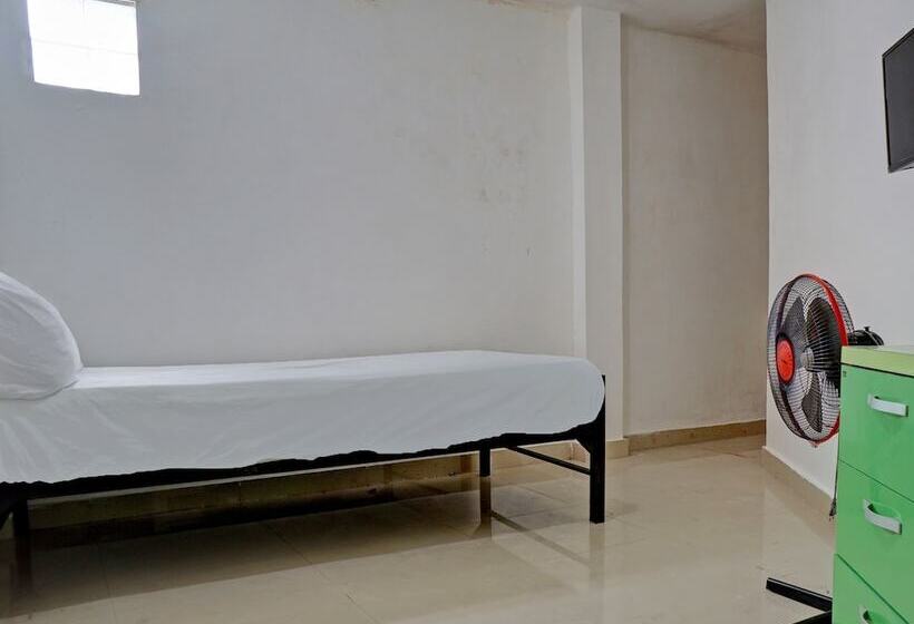 Standardrum, Oyo Life 92919 Kost Wijaya Kusuma Lake Syariah