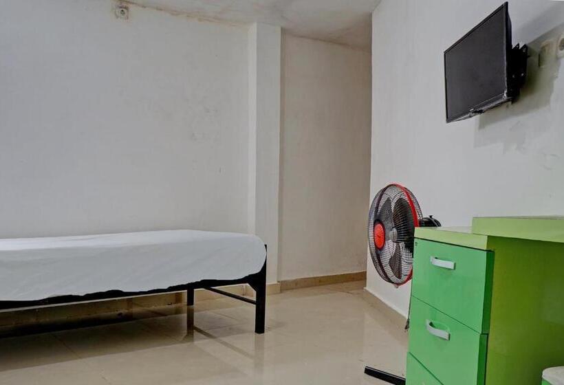 Standardrum, Oyo Life 92919 Kost Wijaya Kusuma Lake Syariah