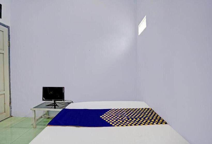 Номер Стандарт, Oyo Life 92937 Kost Putri Sarkara Syariah