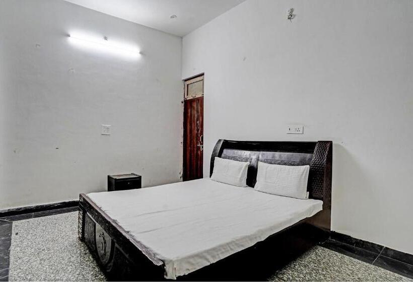 트리플 클래식 룸, Spot On Highway Plaza And Resorts 2