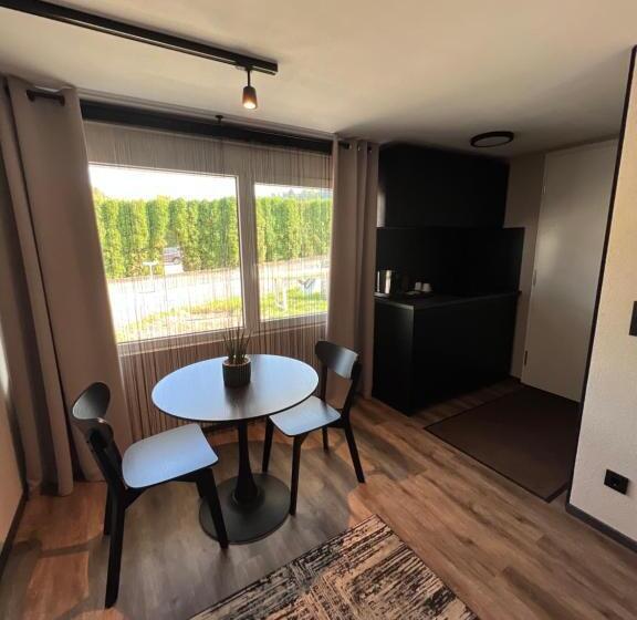 Студио Стандарт Вид на Сад, Keller Apartment