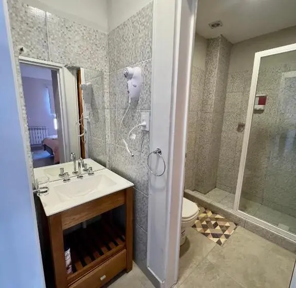 Deluxe Neljän Hengen Huone, La Isabel