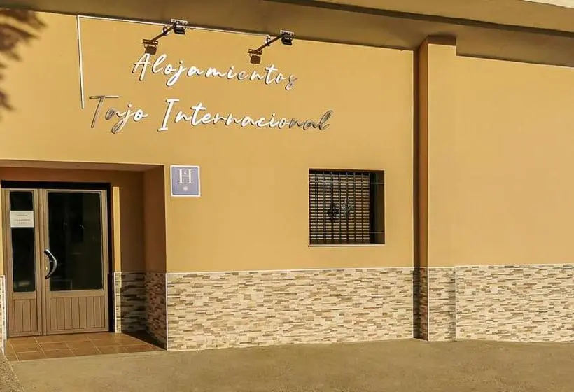 Standard Yhden Hengen Huone, Alojamientos Tajo Internacional