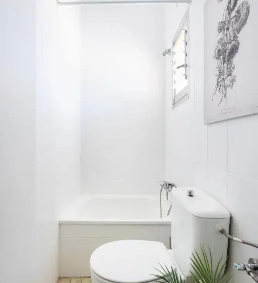 Deluxe-huone, Eden Rentals 104 Surfy Stylish Bed&coffee Balcony