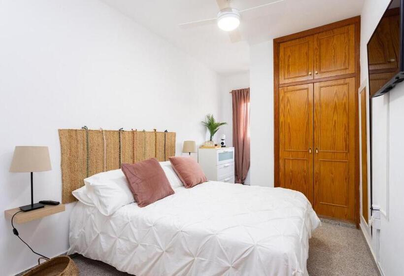 豪华房间, Eden Rentals 103 Surfy Stylish Bed&coffee Room