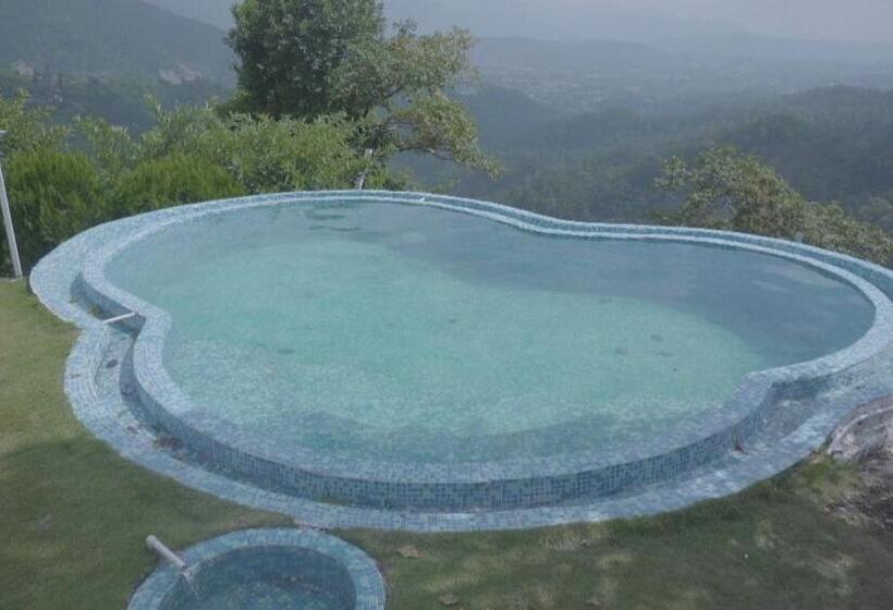 חדר סטנדרט נוף לבריכה, The Bohemian Casa Dehradun