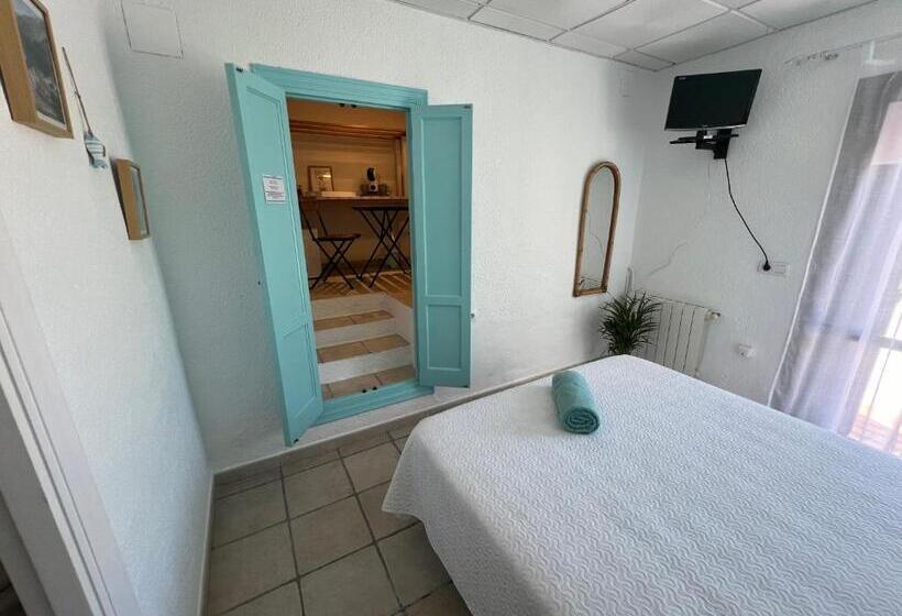 标准间, La Puerta Azul