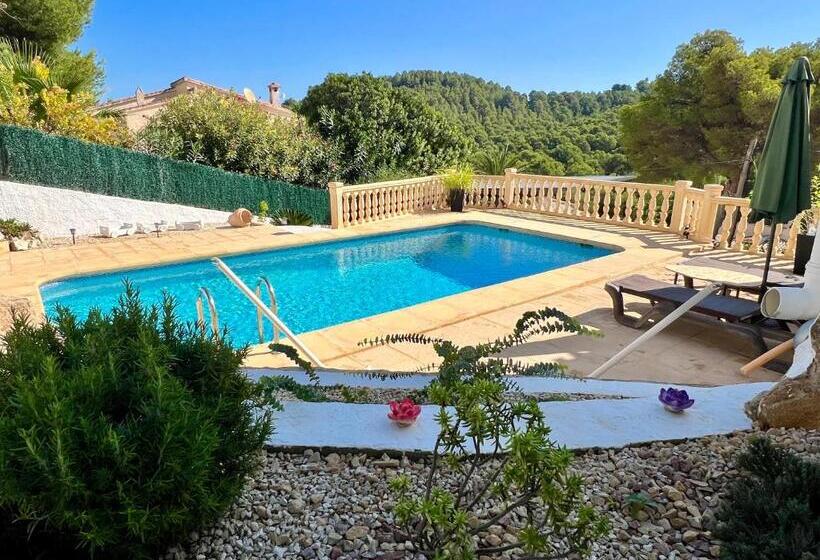 标准间, La Puerta Azul