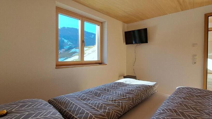 آپارتمان 1 خوابه همکف, Ferienwohnung Bergtraum