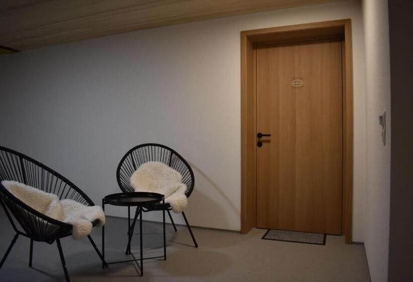 آپارتمان 1 خوابه همکف, Ferienwohnung Bergtraum