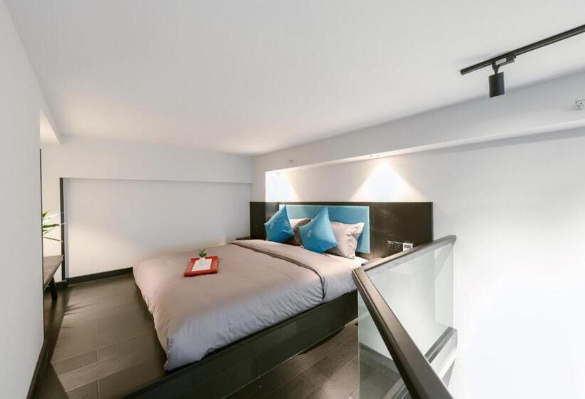 غرفة قياسية, Gongxili   Yuejian