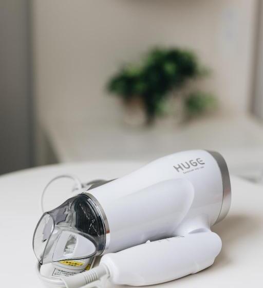 غرفة قياسية ثلاثية, Justice Ski In Ski Out