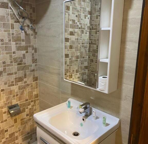 اتاق لوکس, Mariam Boutique