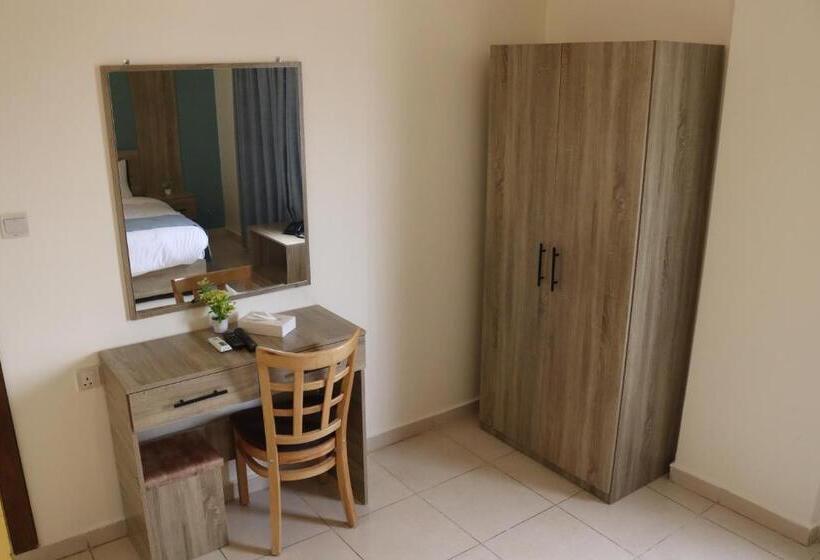 سوییت جونیور با چشمانداز دریا, Mariam Boutique