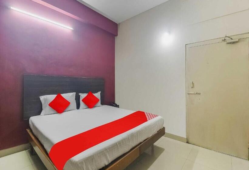 اتاق کلاسیک سه تخته, O Bharat Lodge