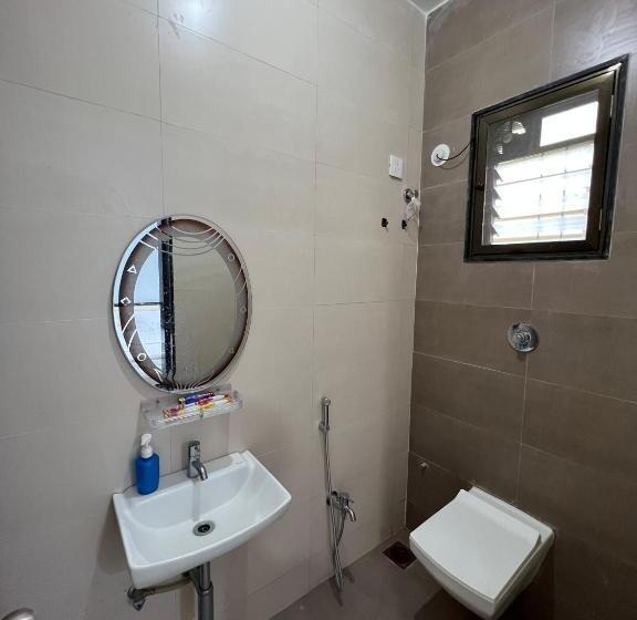 豪华房间, Iira Stays   Raigad Srushti Resort