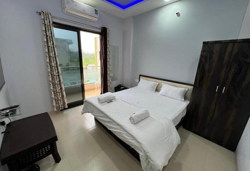 غرفة ديلوكس, Iira Stays   Raigad Srushti Resort