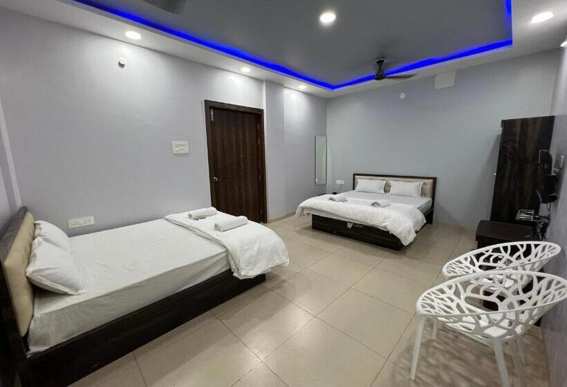 家庭间, Iira Stays   Raigad Srushti Resort