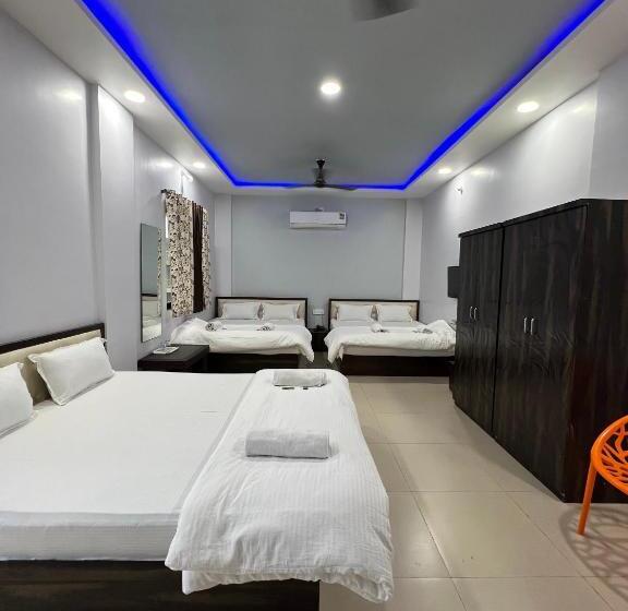 高级家庭房间, Iira Stays   Raigad Srushti Resort