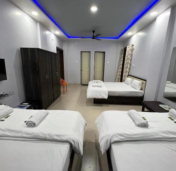 غرفة سوبيريور عائلية, Iira Stays   Raigad Srushti Resort