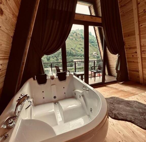 豪华洋房, çınar Suit Bungalov