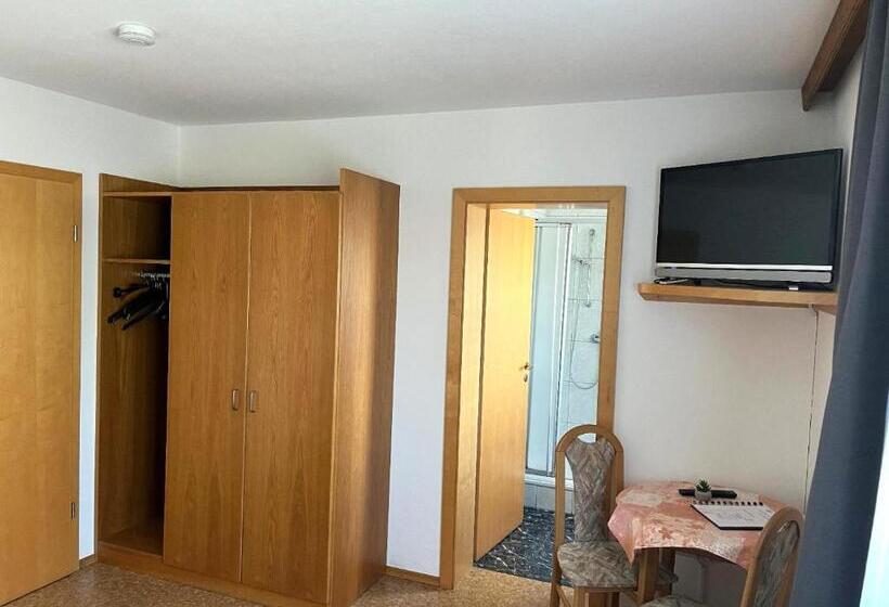 스탠다드 룸, Landgasthof Blasini Pfahlhof