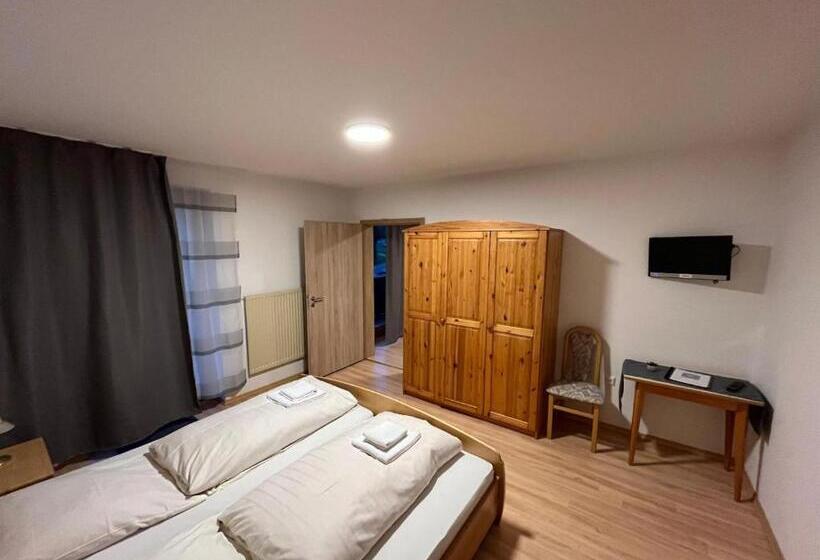 패밀리 룸, Landgasthof Blasini Pfahlhof