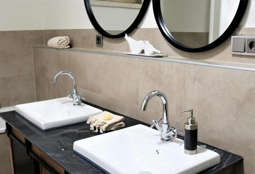 شقة غرفة نوم واحدة مزودة بشُرفة, Altstadtjuwel