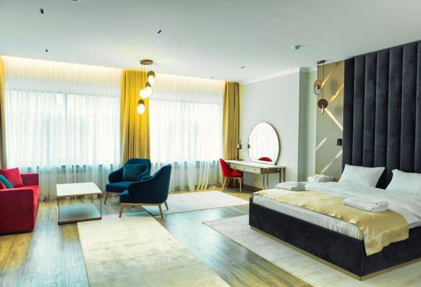 اتاق استاندارد, Forest Camp