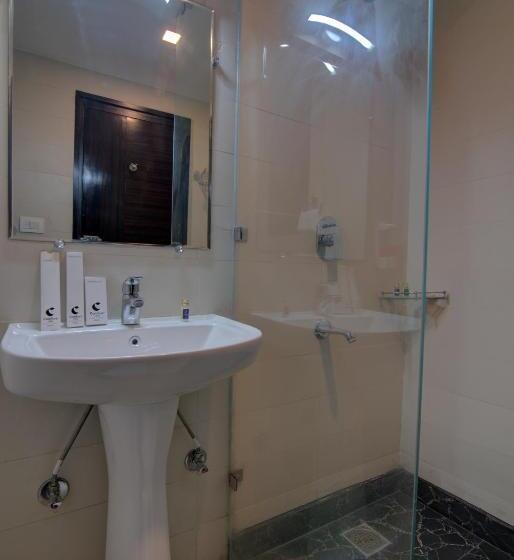 디럭스 룸, Comfort Inn Karnal